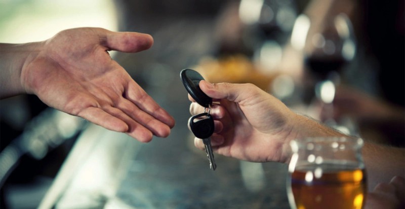 Việt Driver hỗ trợ dịch vụ lái xe hộ sau khi sử dụng rượu bia Việt Driver hỗ trợ dịch vụ lái xe hộ sau khi sử dụng rượu bia