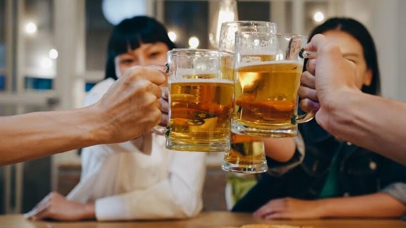 Uống bia bao lâu hết nồng độ cồn trong cơ thể? Uống bia bao lâu hết nồng độ cồn trong cơ thể?